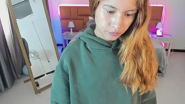 Tamy edwards online show from 14, 4, 2026