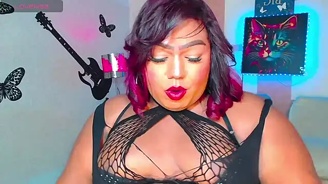 Snapshot of OpraxBellinda chatting on 9, 7, 2026 OpraxBellinda online show from 9, 7, 2026