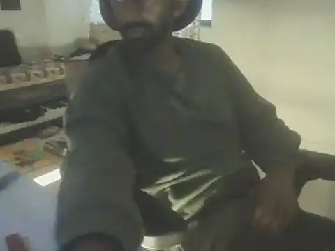 Snapshot of dominanthubby chatting on 4, 12, 2024 dominanthubby online show from 4, 12, 2024