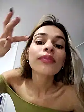 cuteluci  online show from 7, 3, 2025