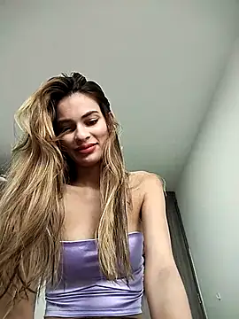 cuteluci  online show from 2, 3, 2025