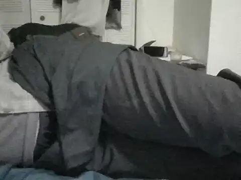 Emilylyn2501 online show from 24, 1, 2025