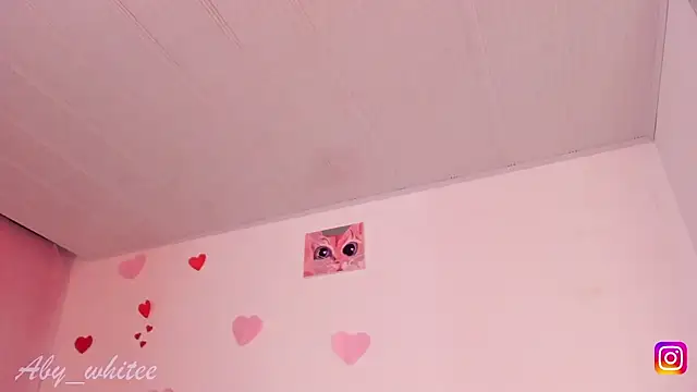 AbyWhitee online show from 30, 9, 2025