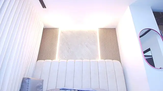 kata hazel online show from 30, 3, 2026