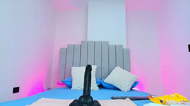 kata hazel online show from 28, 10, 2025