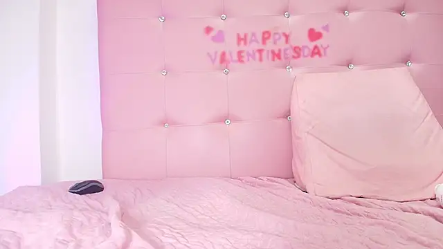 kata hazel online show from 17, 3, 2025