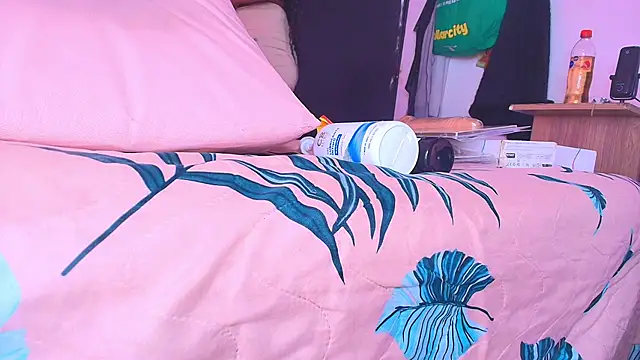 kata hazel online show from 4, 10, 2025