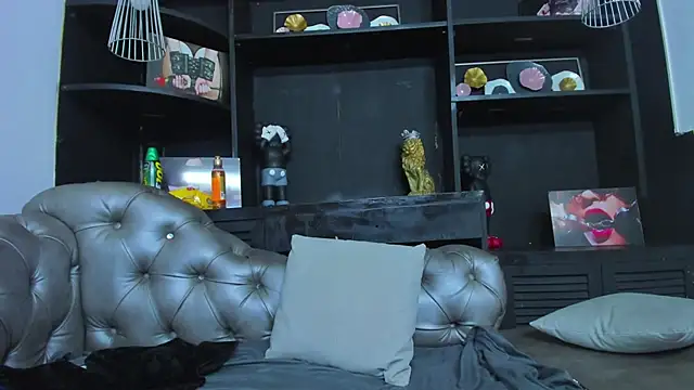 HeellBoy  online show from 6, 11, 2025