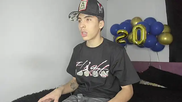 Snapshot of HeellBoy_ chatting on 16, 5, 2026 HeellBoy online show from 16, 5, 2026