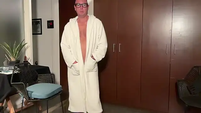 alanan881 online show from 17, 3, 2026