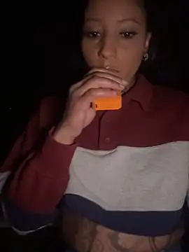 CrownedNyaries online show from 9, 9, 2025