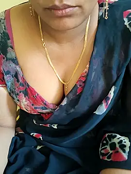 Snapshot of samitasharma chatting on 9, 6, 2026 samitasharma online show from 9, 6, 2026