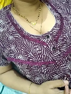 samitasharma online show from 2, 10, 2025