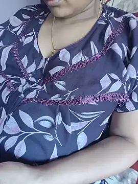 Snapshot of samitasharma chatting on 10, 6, 2026 samitasharma online show from 10, 6, 2026