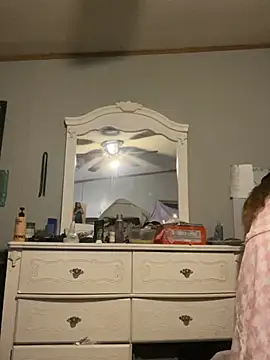 KillaKelli69 online show from 1, 1, 2025