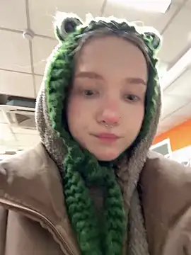 Baby Tiny online show from 22, 3, 2025