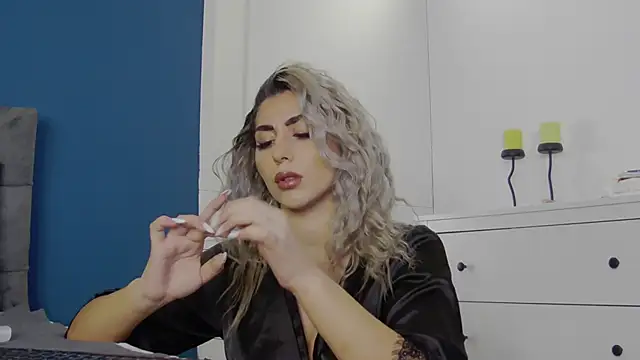 CelineMeyerr online show from 9, 10, 2025