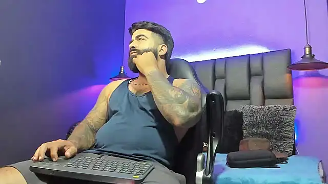 Lyon vach online show from 5, 3, 2026