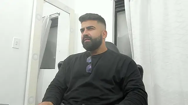 Lyon vach online show from 11, 3, 2025