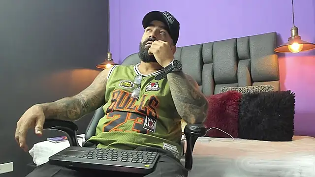 Lyon vach online show from 17, 9, 2025