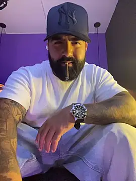 Lyon vach online show from 9, 11, 2025