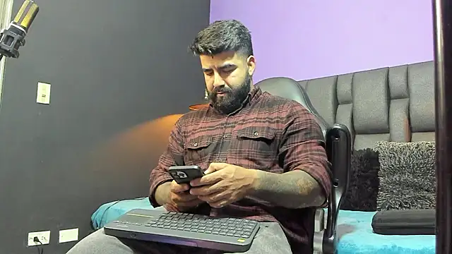 Lyon vach online show from 12, 3, 2026