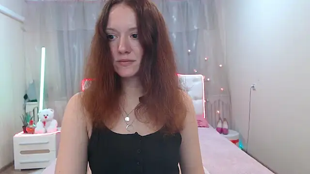 BarbaraStily online show from 9, 11, 2025