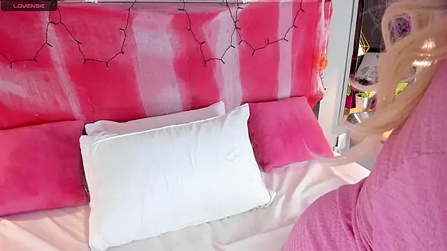 ArticaBelle online show from 1, 11, 2025