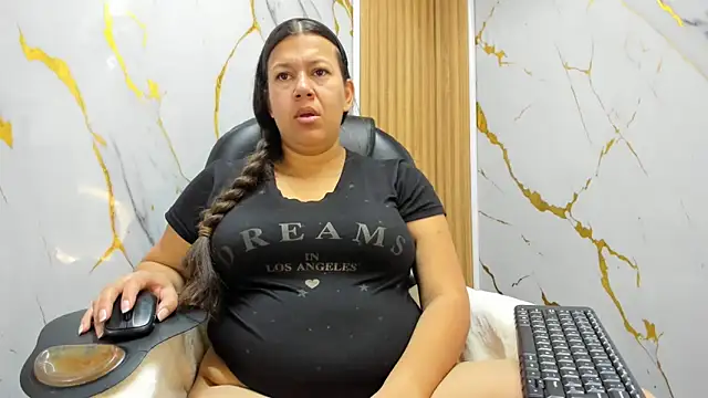 Catherine tabarezx online show from 10, 3, 2026