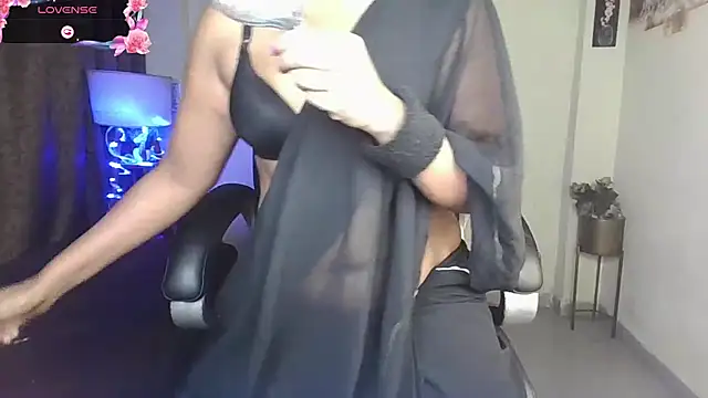 Black-Pearll online show from 23, 2, 2026