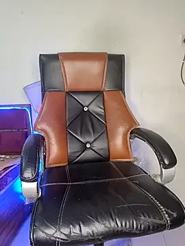 Black-Pearll online show from 14, 3, 2025