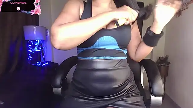 Black-Pearll online show from 13, 2, 2026