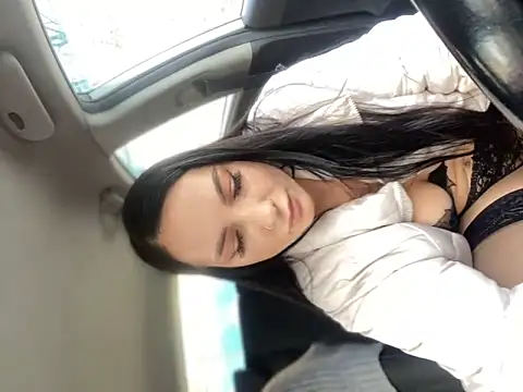 Roxana-Sexy online show from 1, 3, 2025