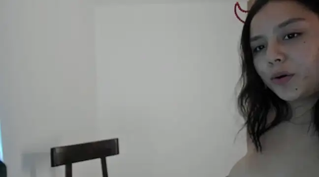 Snapshot of sofiar-69 chatting on 6, 3, 2025 sofiar-69 online show from 6, 3, 2025