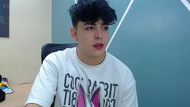 nolan twink1 online show from 8, 3, 2025