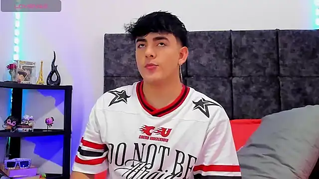 nolan twink1 online show from 14, 2, 2026