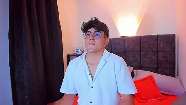 nolan twink1 online show from 6, 10, 2025