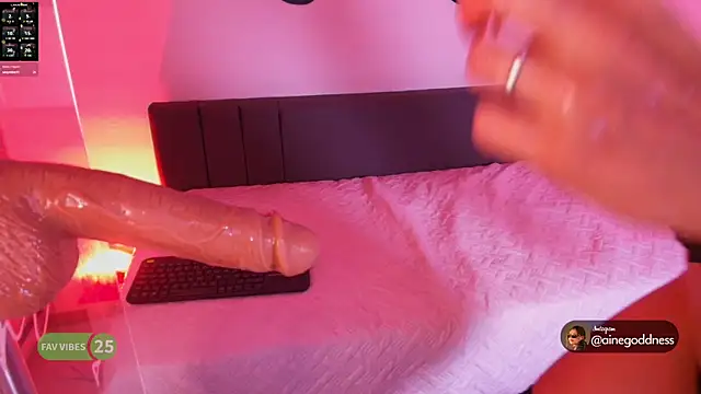 tatiana monroe online show from 13, 9, 2025