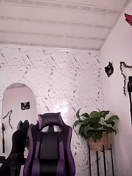 LaurenWelly  online show from 19, 9, 2025