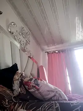 LaurenWelly  online show from 27, 11, 2025