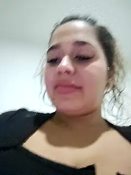 LaurenWelly  online show from 21, 9, 2025