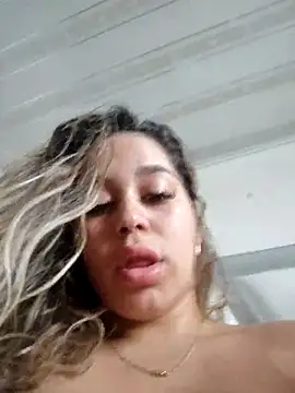 LaurenWelly  online show from 29, 9, 2025