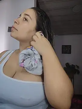 Snapshot of LaurenWelly_ chatting on 17, 7, 2026 LaurenWelly online show from 17, 7, 2026