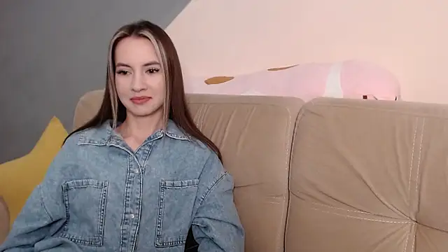 AmbrielHailey online show from 5, 11, 2025