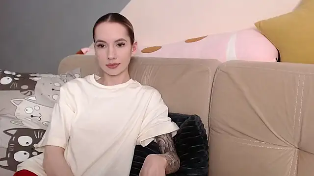 Snapshot of AmbrielHailey chatting on 1, 2, 2026 AmbrielHailey online show from 1, 2, 2026