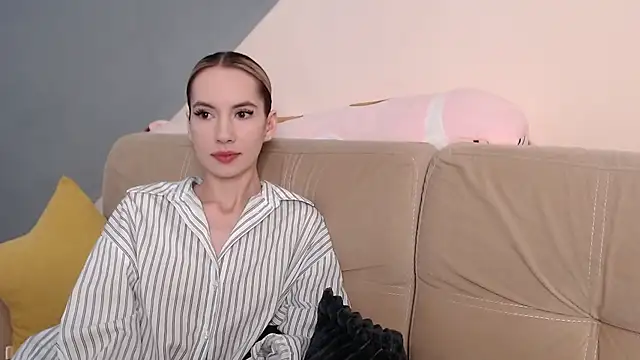 AmbrielHailey online show from 26, 10, 2025