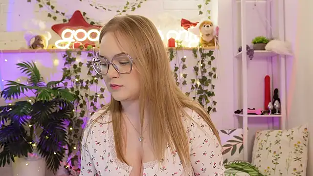 MonicaAsis online show from 7, 3, 2026