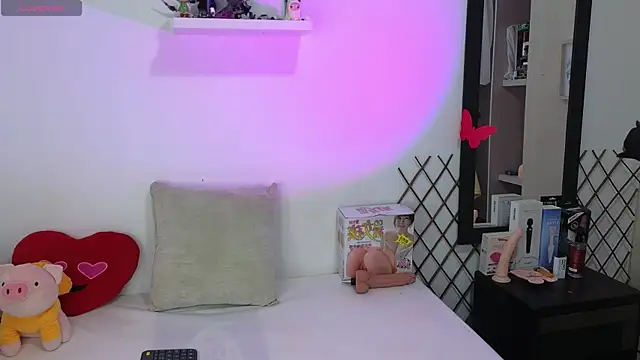 milky  boy  online show from 24, 2, 2025