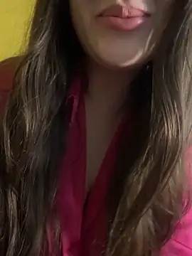 Elinatiranda online show from 28, 5, 2026