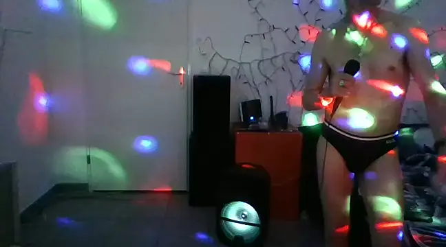 Snapshot of brunoguunot chatting on 23, 2, 2025 brunoguunot online show from 23, 2, 2025